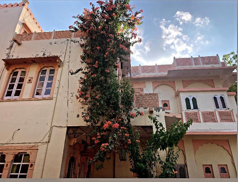 Kishan Palace-A Heritage Hotel Биканер Екстериор снимка
